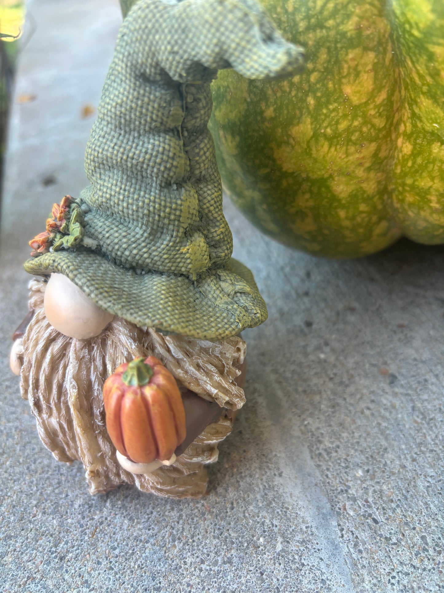 Gnome with Sunflower or Pumpkin (2 styles)