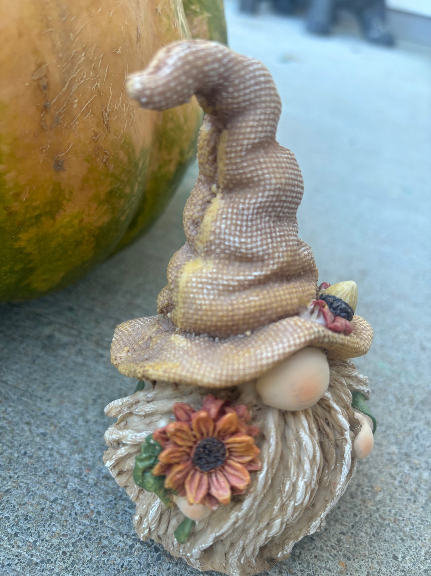 Gnome with Sunflower or Pumpkin (2 styles)